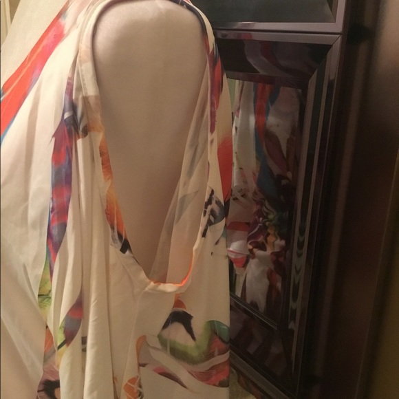 Beautiful butterfly blouson - Picture 5 of 6